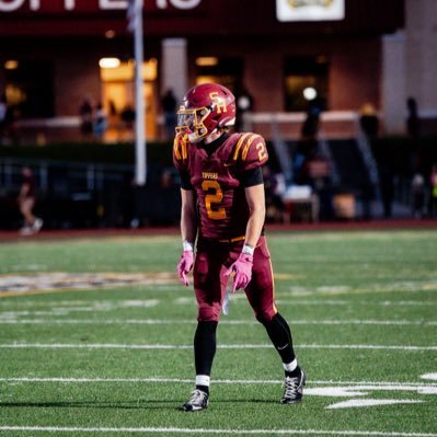 | 27 Grad | 5'10 165 | 4.5 40 | WR/CB | Science Hill HS GPA 3.71 | Football/Track | NCAA ID: 2407364504 | email- branson1211@icloud.com | #423-535-0040