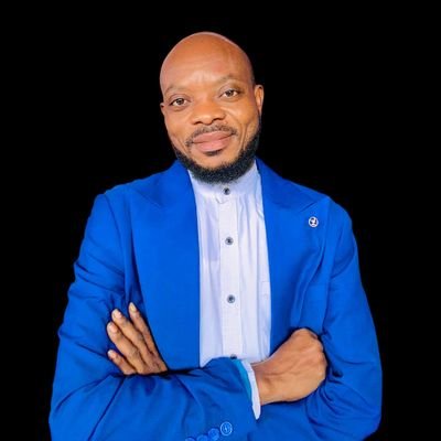 MuyengaMeschack's profile picture. Je suis appelé à remettre sur le chemin ce qui était perdu, et amener à la lumière.