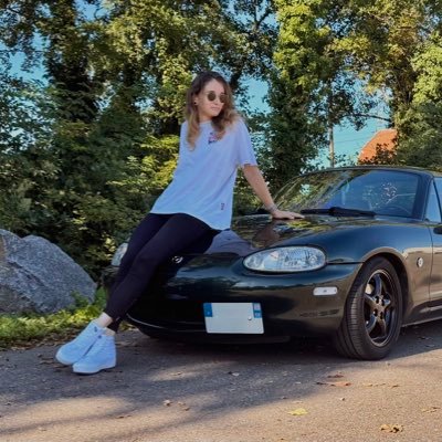 24yo French lesbian girl, cafeine and sugar fiend, automotive tech, your usual jdm enjoyer 🔰, 🥑 owner