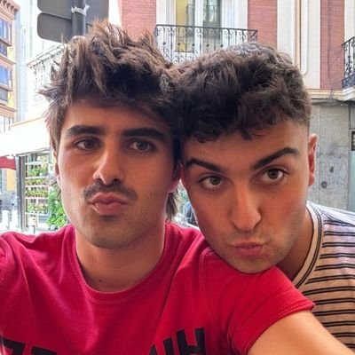 A tope con Martin y Juanjo 🦜✨
Recardelino 📀 Mariliendre 🎭 MU1 🫧