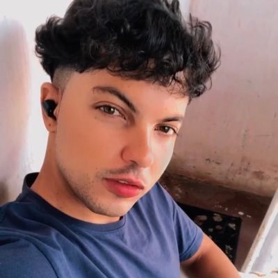 gmail_anaclara's profile picture. ✝️📖🇧🇷 BRASILEIRO EMPREENDEDOR CRISTÃO CONSERVADOR - DIREITA - FUNDAMENTADO EM PRINCÍPIOS E VALORES DO CRISTIANISMO ✝️🇧🇷🛐