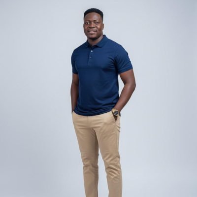 comedian_ek_'s profile picture. “To be yourself in a world that is constantly trying to make you something else is the greatest accomplishment.”