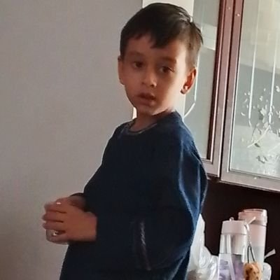 SaeedNiazi99438's profile picture. broken Heart
مات زړه،،💔