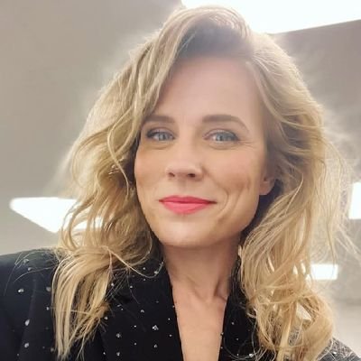 llsedelange's profile picture. Singer_songwriter || S6 Nashville || SMS 2020 || juror DSDS 2022 | The Common Linnets | Spark Records |l