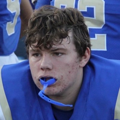 275 lbs , 6’4, Offensive lineman Right guard , 285 bench, 355 squat, Junior class 2027, Tivy Highschool , Phone 713-923-0711, #77