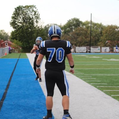 6’0 230–OG/DT/DE/LB—Bench-275 Squat-455 Power clean-225–CO ‘26