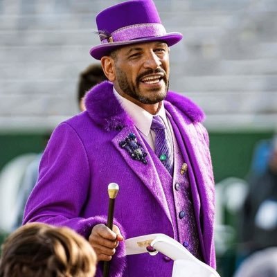 PimpinAintEZ25's profile picture. 