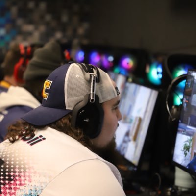 Shinobiithegoat's profile picture. 22 | Isaiah 6:8 | Former College COD for UTC Esports | STG✝️