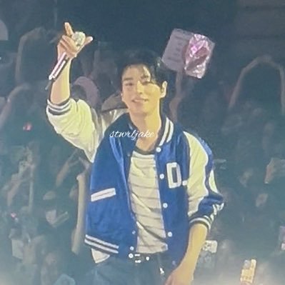 stwrljake's profile picture. ઇଓ ֢ ࣪ ݂ sim Jake’s ver ( 💭 ) ׅ ❀ ׁ