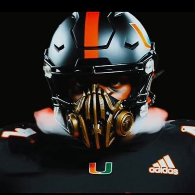 Miami / Vegas Sports Fanatic | #MiamiHurricanes 🙌🏽| #Heatculture | #TimeToHunt | #VegasBorn | #ALLINLV |#MakeitMiami 🐟| #InterMiamiCF | #FTTB | #FinsUp 🐬