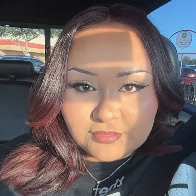 Just a girl who loves scary movies and makeup 🍿💄 Dog mom and Girl mom 🎀🐶 Follow me on Tikttok! 🫶🏼