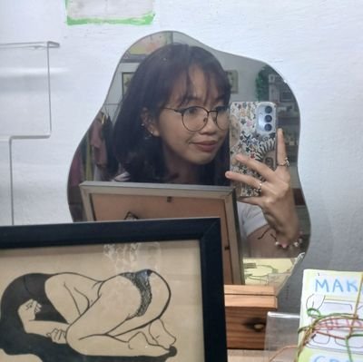 dykesember's profile picture. she/her🏳️‍🌈