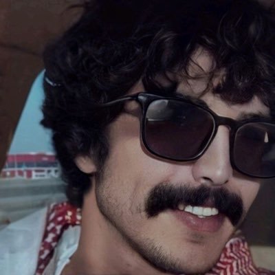 ياما نشدت من العرب من لقآني .. حد شاف لي قلب مع النود هباب🫰🏻محب للفنان خالد عبدالرحمن
