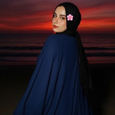 ShahdGhozey's profile picture. آدعــــــــوُ لَبّـــــــآبّـــــــآ بّـــــــآلَرحً ـمِــــــــهِ ❤