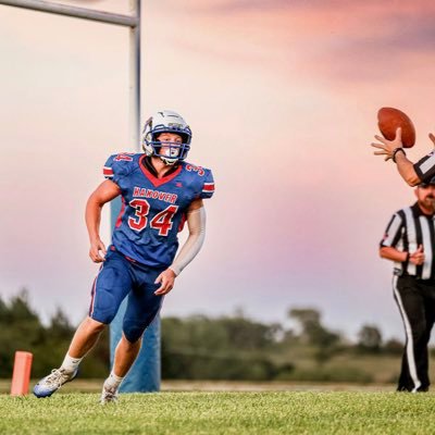 CooperBruna2028's profile picture. ‘28 RB/MLB/OLB | 5’10” 180 lbs | 🏈🏀🏃| B-290 | S-455 | 40: 4.52 | Pro Ag- 4.09 | Broad Jump 9’3” | Vertical 32” | Hanover Wildcats
