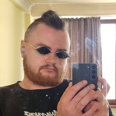C++, CUDA, GPGPU, Python, Pytorch, Triton, LLM, свой форк vLLM, научный сотрудник, индекс хирша 3, дипломированный астрофизик и теорфизик (безработный)