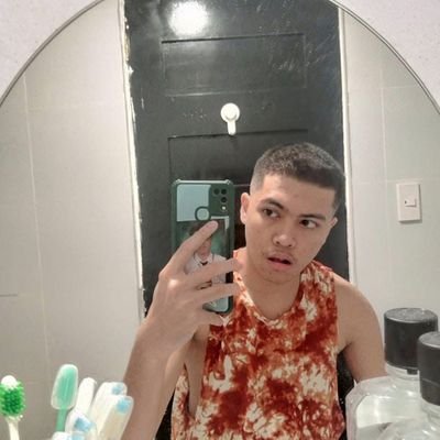 alwcbrl's profile picture. 𝙃𝙪𝙚𝙧𝙫𝙖𝙣𝙩𝙚𝙨 
주코 • ジュコ •  جوكو 
Trying to do better.