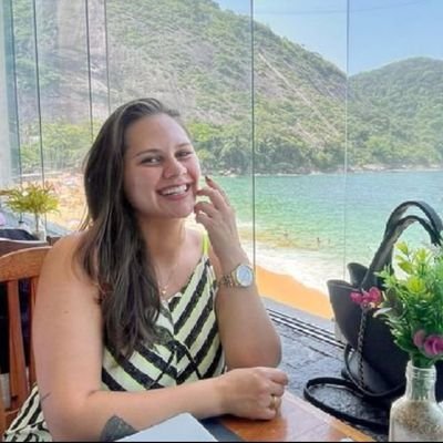 🛳️Ship Pilot💎Gem Queen👸Sailing Through Life & Love,Flirting With Waves & Gems