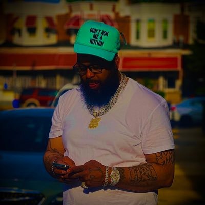 U neva truly kno how 2 live till u almost die! For bookings and features contact www.millmillionztopnotch@gmail.com