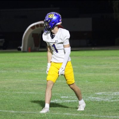 hayden_azevedo's profile picture. Sutter Union High School | C/O 2026 WR | 4.0 GPA | 5’9 150 lbs | Football | Track |