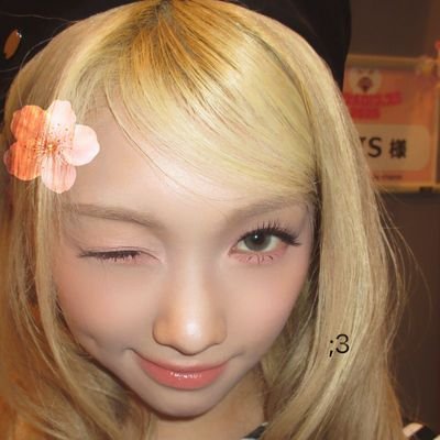 minnieeebooo's profile picture. 