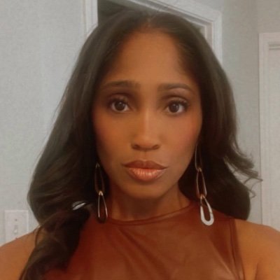 Sideline Reporter | Journalist | Sportswriter | Storyteller | KB Sports Media | Host | Convos with KB