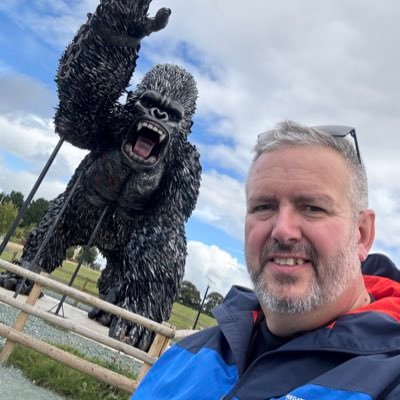 davesalmon's profile picture. i'm a driver for Diamond bus, i spend most of my days driving round Worcestershire 🚌