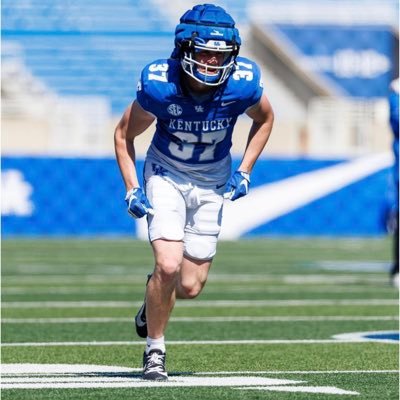 WR @ukfootball / Loyola Academy 2022 8A State Champion