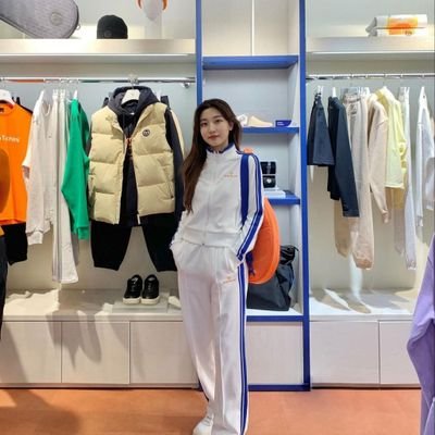 Trader_XOko's profile picture. Live and let live ❤️