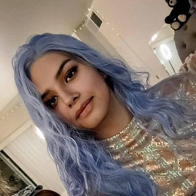 ThtMexicanDoll's profile picture. 29 • AZ - TX • A10 5.0 Owner • Part Time Gambler • Curly Headed ✨ • Lesbian AF 🏳️‍🌈