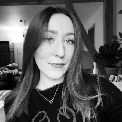 zoee_trs's profile picture. Zoé Torrès - 28yo | Limoges | insta : zoee_trs 📱