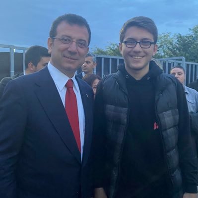 CHP Maltepe Halkçı Liseliler İlçe Başkan Yardımcısı Ekrem İmamoğlu'nun Yol Arkadaşı @herkesicinCHP @MaltepeeHalklis #İmamoğluMilleteEmanet #İmamoğlunaÖzgürlük