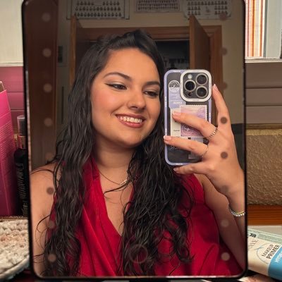 mariasa11_'s profile picture. Farmacéutica y del Alba hasta morir 🐍💊🦇🤍