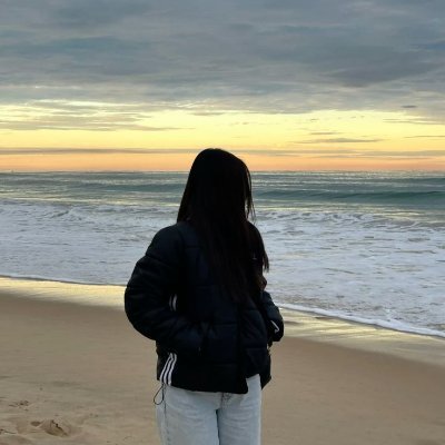 juanchojaer's profile picture. Little steps, big dreams 👣🌈