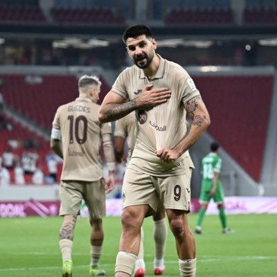 ﴿ اللهُم ارزقنا قَبل الموت توٓبة وعِند الموت شَهادة وبعد الموتِ جنّة ونعيماً﴾