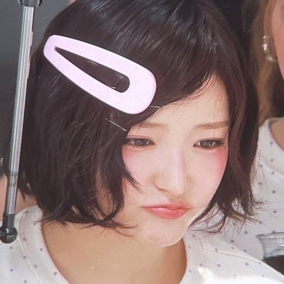 kiikiitten's profile picture. ⠀ ⠀ 𓏵 ⠀ ⠀ ꢾ𓍢ִ໋　  ⠀⠀#지유 ⠀ e ⠀ #리즈. ⠀ soft collector