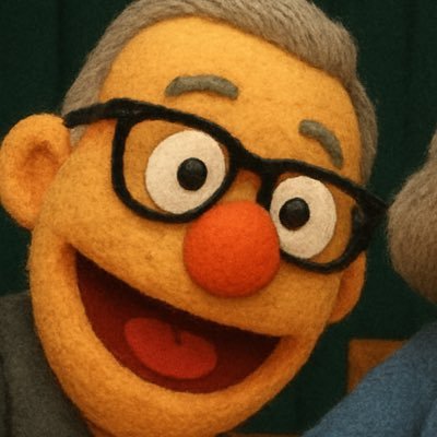 RobKnipe's profile picture. Youtuber, published author, Brush and Boltgun, sentient cat bed. Lowering the tone of literature since 1996. Rep’d by @losbennett at @LiverpoolLit