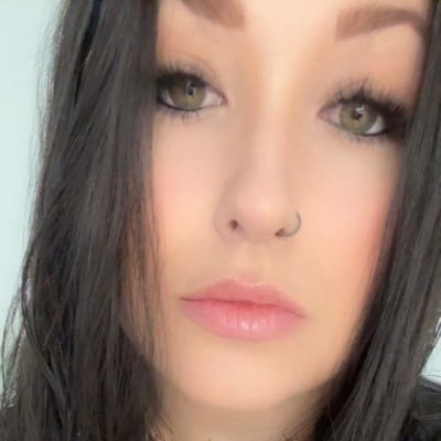 30 • Pro Female COD Gamer • D1 Shit Talker • Twitch Streamer https://t.co/EPcjsiBwVR