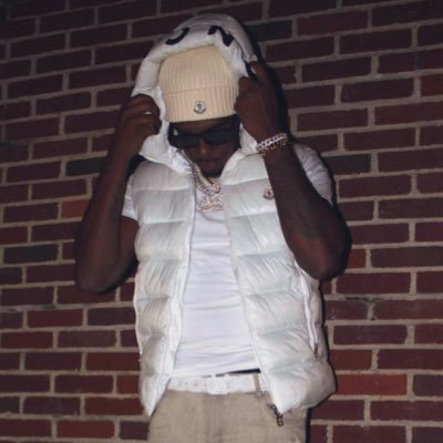 CEO Of BGE™MONEY.OVER.FAME🌎🏆#BMode🕊 IG:big.bge_📸Breadgang 4L🍞Forever Motion🖤