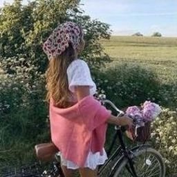 Coomu41803's profile picture. 