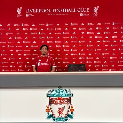 andresllangari's profile picture. Disfrutando de la vida... Ingeniero Electronico-Redes y DJ... apasionado del futbol e hincha de LIGA 🇪🇨 - Liverpool 🇬🇧