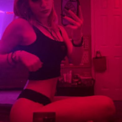 @tessa_nsfwt