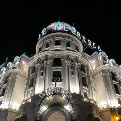 luxliz2's profile picture. elitist findom. sorority maneater. $40+ to speak