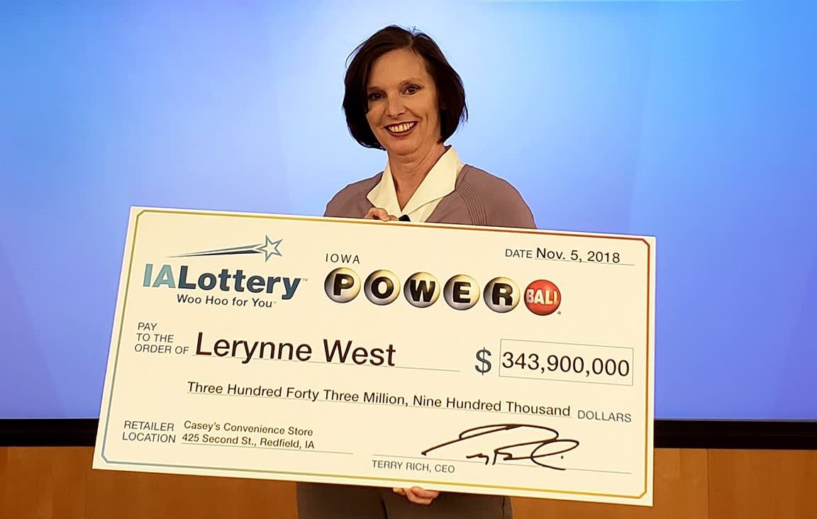 I’m Larynne west the mega lottery winner 🎉🎊🥇🎖️am giving out $100,000 to each of my first 500 followers here, “Dm to get yours this is very serious