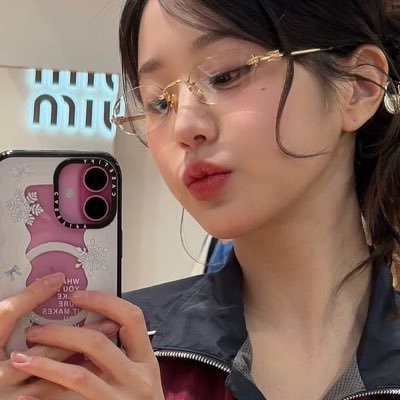 wonyscent's profile picture. 