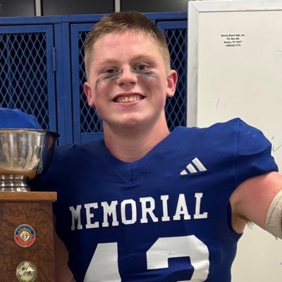 Football/Lacrosse | LB/TE | LSM | 3.8/4.0 GPA | Class of 2027 | Reitz Memorial High School (IN) | 6’1”, 205lb | 📧@gmancarter3@gmail.com |