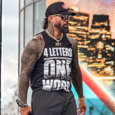 i love da Knicks and WWE shits 💙🧡 I love Jey Uso and Roman Reigns and Donte DiVincenzo and Slim Shady and Cody Rhodes with everything I got. #NewYorkForever