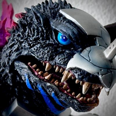 怪獣(ゴジラ、ガメラ)|TCG(遊戯王、WS)|時計|etc.|作品・商品に関して割と素直な感想を述べます。フォローは自己責任でお願いします|サブ垢(@G2_96_0713)