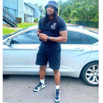 Peace and Love. Wealth and Health. 6’5 Gemini. I’m so Florida 🌴 #steelernation #HereWeGo #sunsup