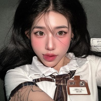 CrvKing_CFdA0's profile picture. 